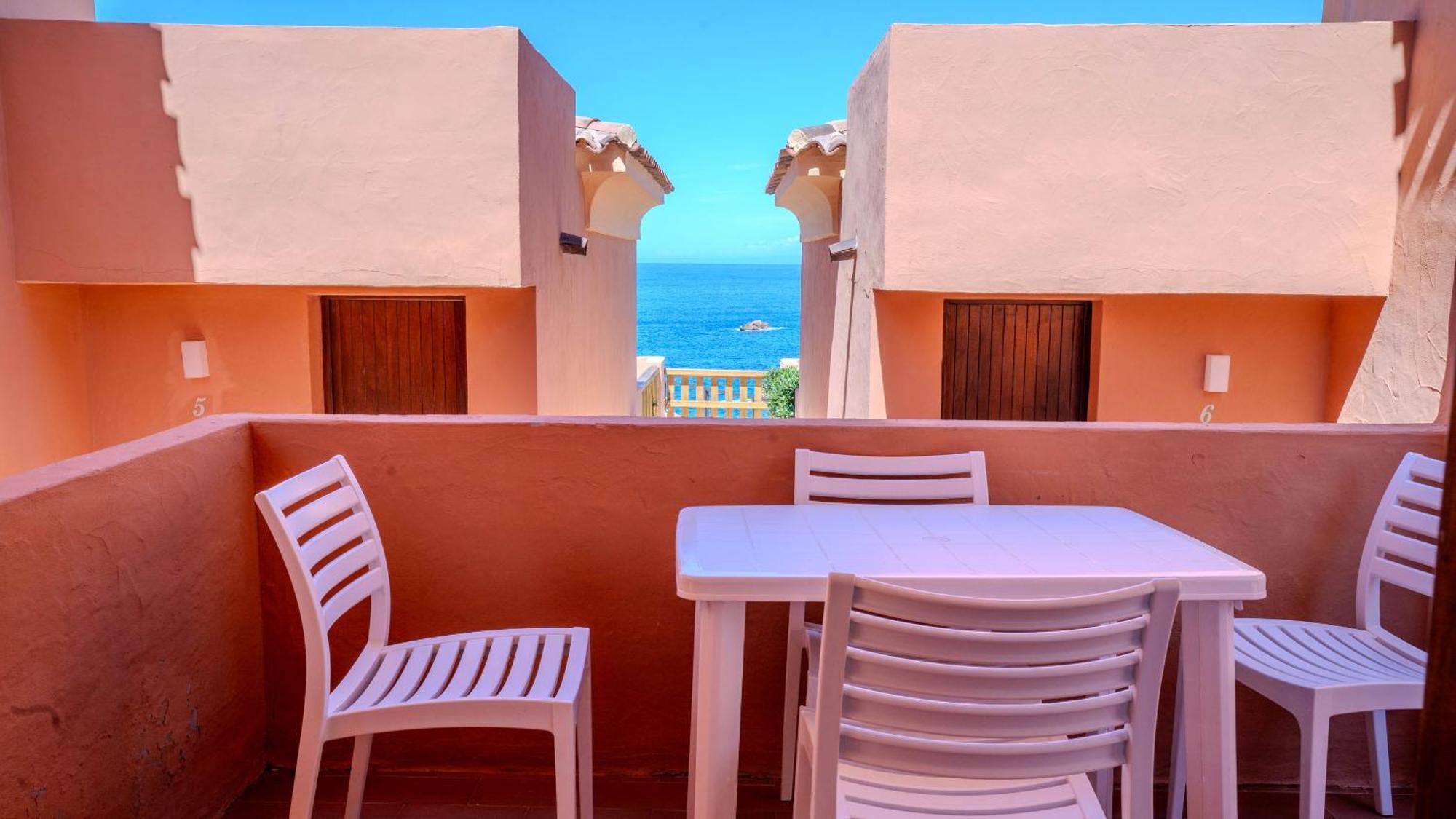 Hotel Costa Paradiso Exterior photo